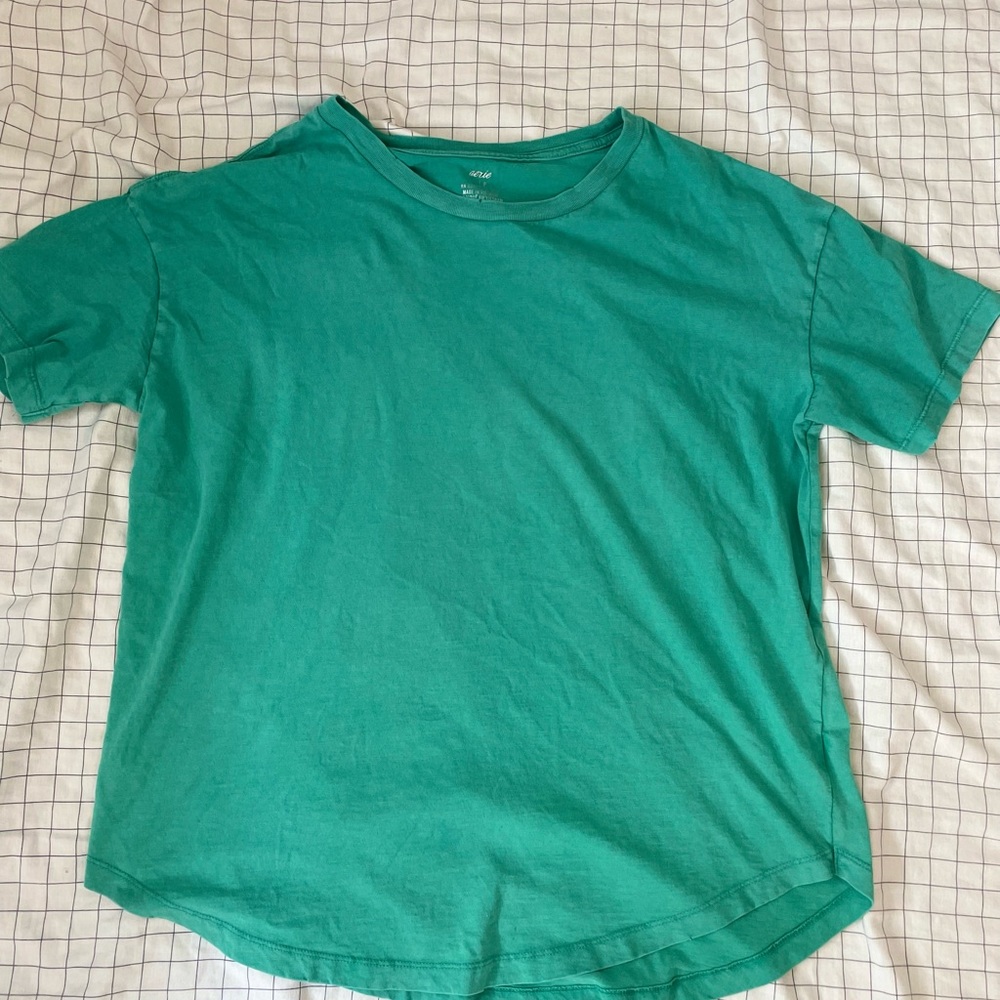 basic green short, oversize